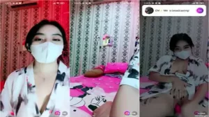 Elita Remas Susu Colok Memek Tembem