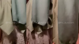 Miss Lutty Jilbab Cadar Colmek Pake Mesin Dildo